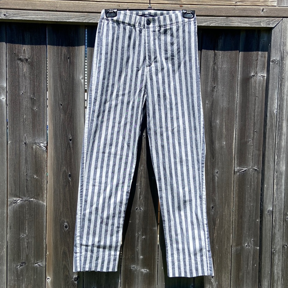 Brandy Melville Scandinavian style stripe cotton spandex ankle pant